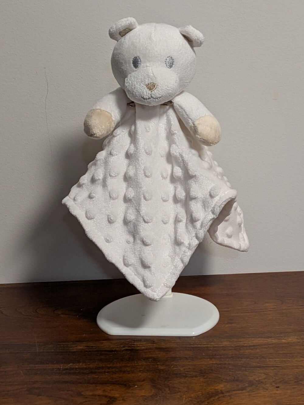 Dollarama Baby Bear lovey security blanket. Cream Colour. Bumpy Blanket